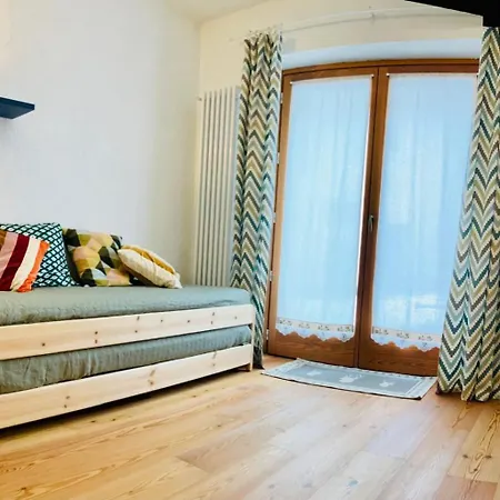 דירה Spacious, Renovated In The Center Of פרג'לאטו