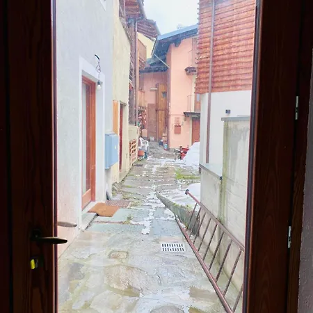 Spacious, Renovated In The Center Of *